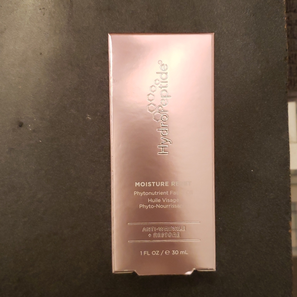 NEW HydroPeptide moisture reset
